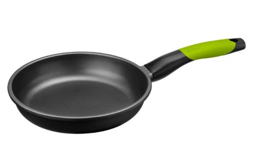 Sartén con mango verde 22cm BRA PRIOR (A121452)