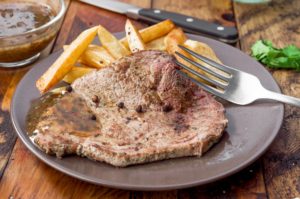 Filete de ternera con patatas barbacoa